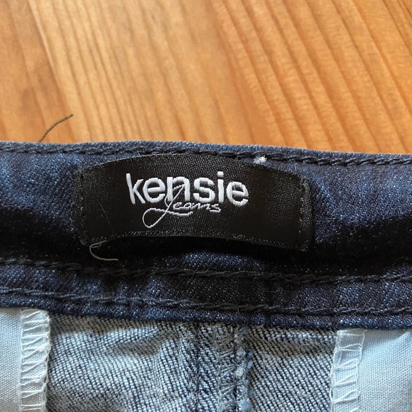 Women’s denim button up skirt - Picture 6 of 9